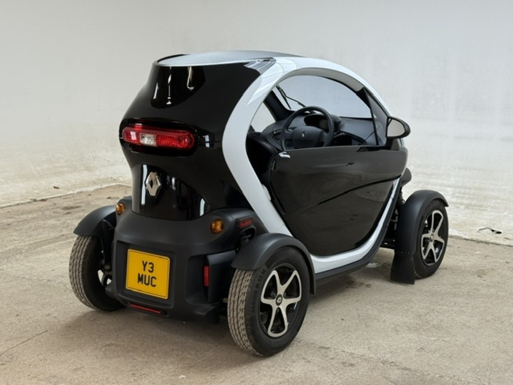 Renault Twizy 0L I Dynamique 18 Bhp White #12