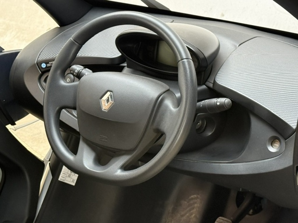 Renault Twizy 0L I Dynamique 18 Bhp White #17