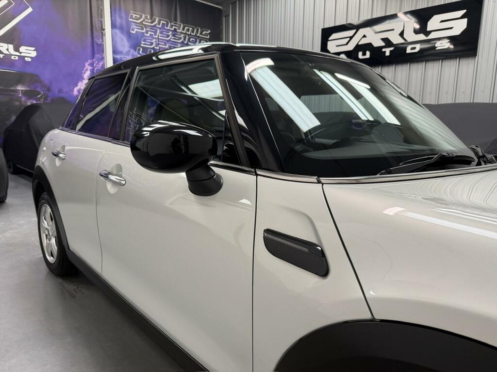 Mini Hatch 1.5 Cooper Classic Hatchback Steptronic FH22NVS Silver #2