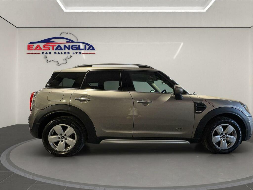 Mini Countryman Suv 2.0 Cooper D All4 Euro 6 Ss 2018 YK68FEU Silver #6