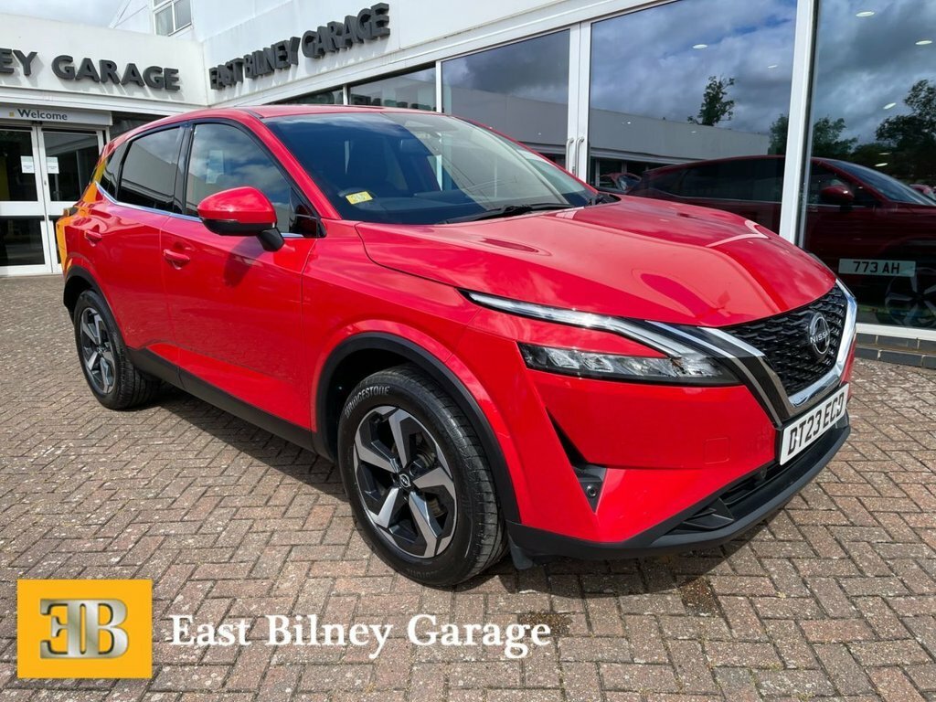 Nissan Qashqai 2023 1.3 Dig-t Mhev N-connecta Suv Hybr Red