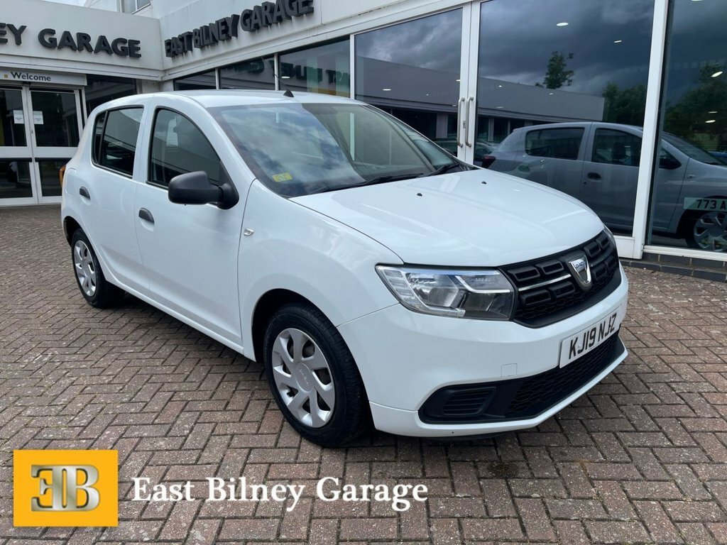 Dacia Sandero 2019 1.0 Sce Essential Hatchback White