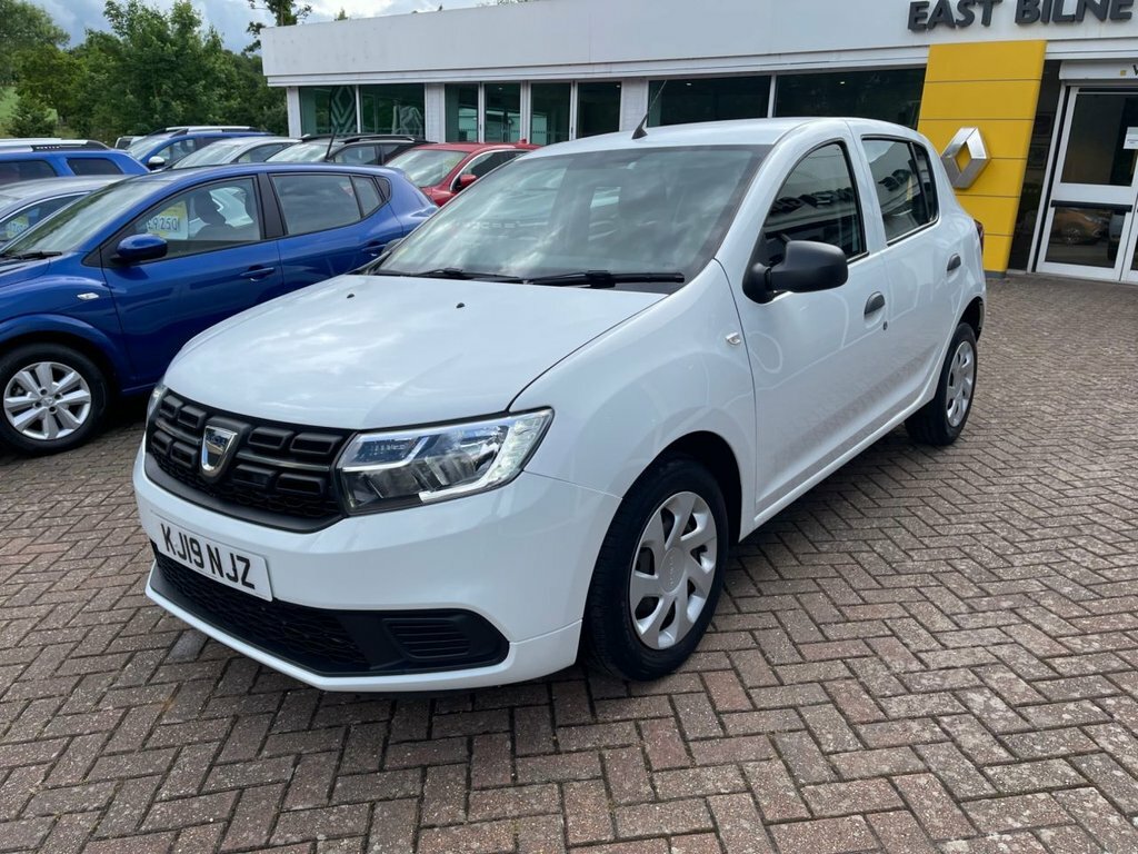 Dacia Sandero Hatchback 1.0 Essential Sce 75 My18 201919 White #24