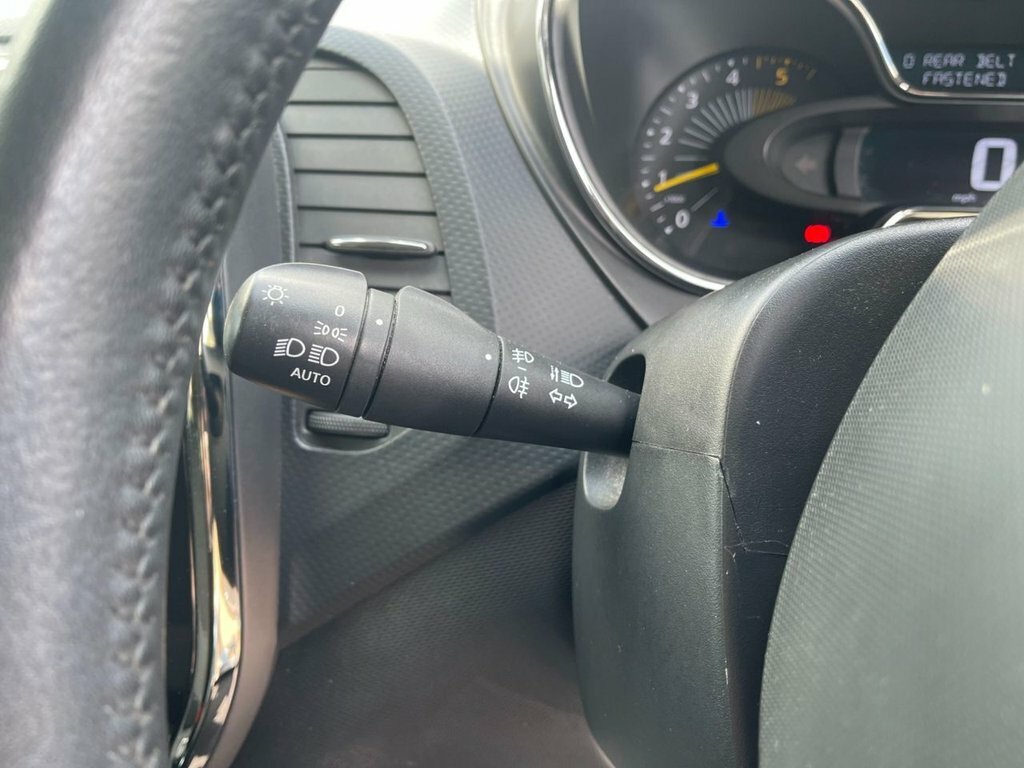 Renault Captur Suv 1.5 Blue #9