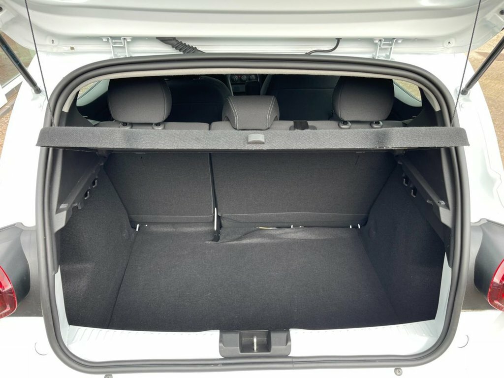 Dacia Sandero 1.0 Tce Essential 2024 Grey #19