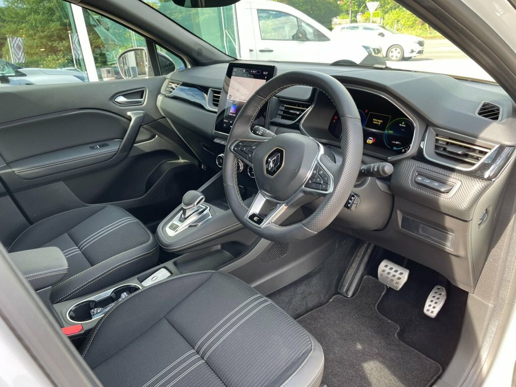 Renault Captur 2024 1.6 E-tech E-tech Engineered Suv H White #3