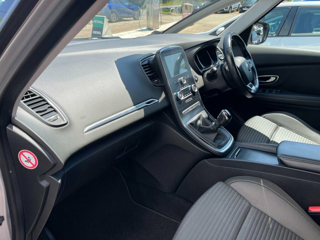 Renault Scenic Mpv 1.3 Tce Iconic Euro 6 Ss 201868 Blue #25