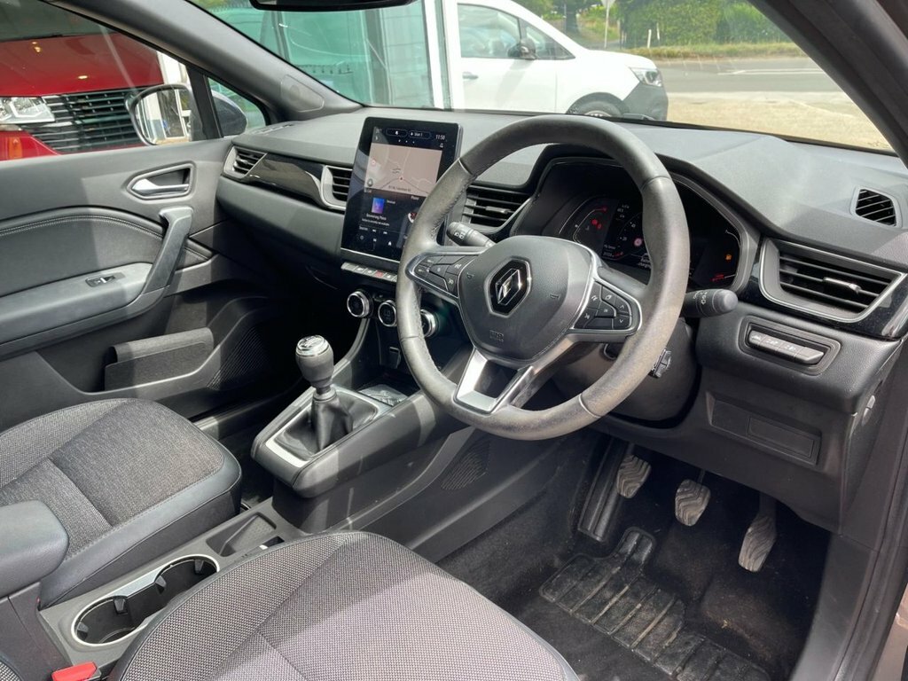 Renault Captur 2023 1.0 Tce Rive Gauche Se Suv Grey #3