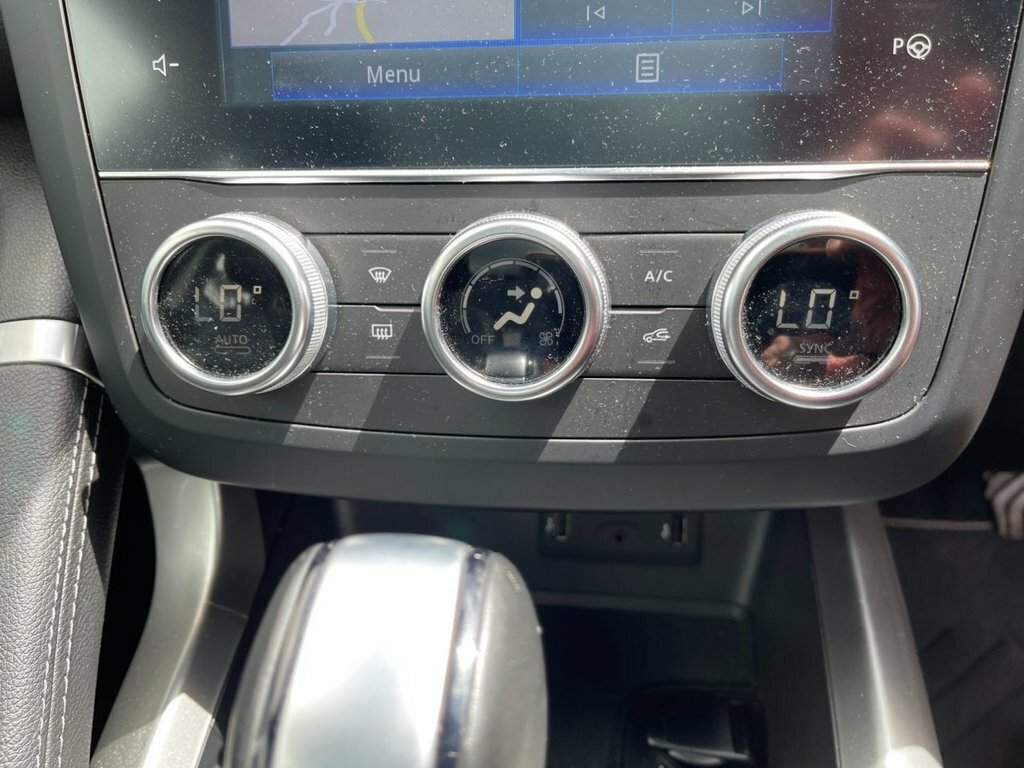 Renault Kadjar Tce Iconic White #13