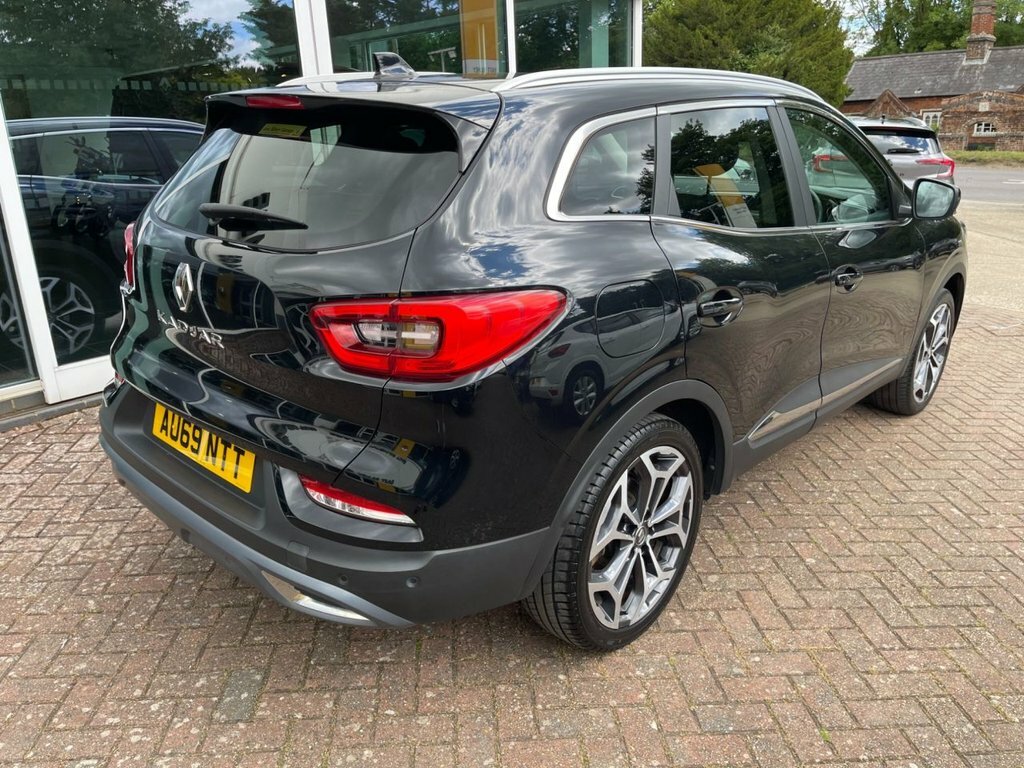 Renault Kadjar Tce Iconic White #22