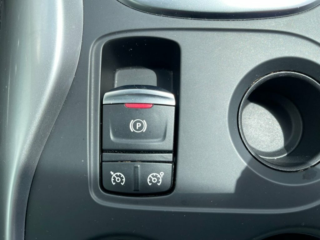 Renault Kadjar Tce Iconic White #15