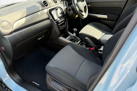 Suzuki Vitara 1.4 Boosterjet 48V GY23ULS Blue #2