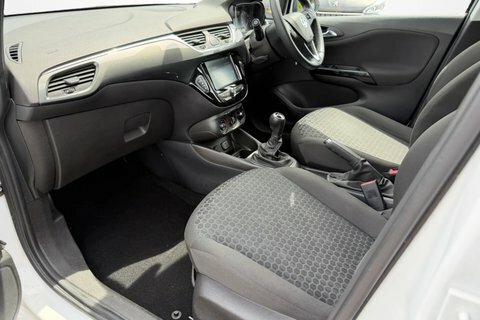 Vauxhall Corsa 1.4 Energy MT68SRO White #2
