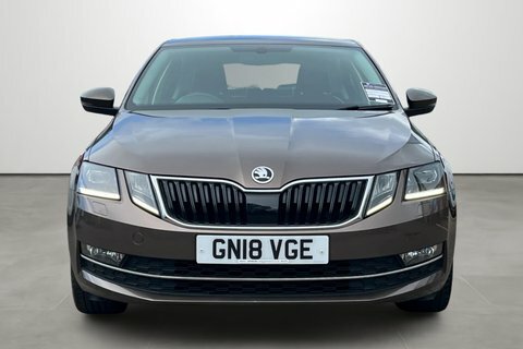Skoda Octavia 1.5 Tsi Se Brown #4