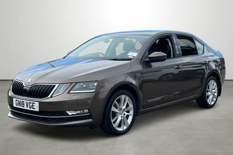 Skoda Octavia 1.5 Tsi Se Brown #5