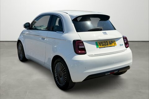Fiat 500 87Kw Icon 42Kwh YS22APU White #3