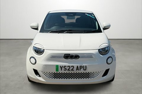 Fiat 500 87Kw Icon 42Kwh YS22APU White #4
