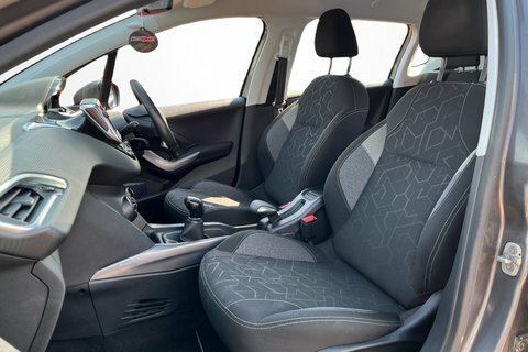 Peugeot 2008 1.2 Puretech Allure White #14