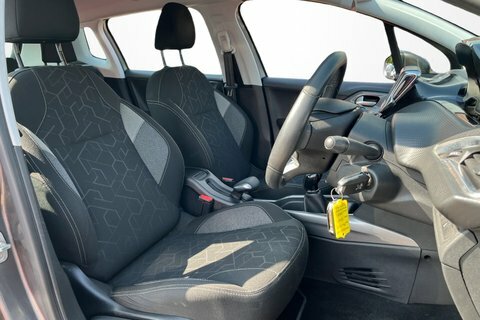 Peugeot 2008 1.2 Puretech Allure White #15