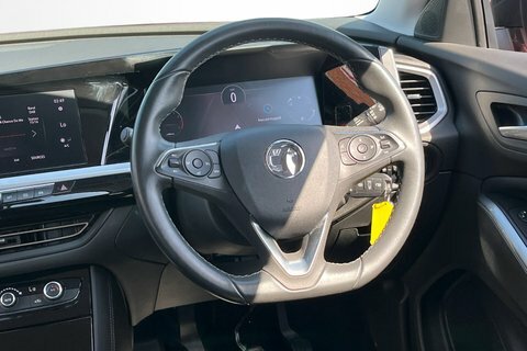 Vauxhall Grandland Hatchback White #12