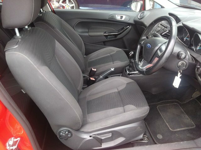 Ford Fiesta 2016 1.25 Zetec Hatchback Euro 6 SL66SVE Red #3