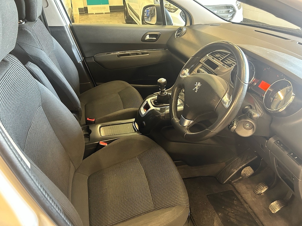 Peugeot 5008 Bluehdi Active U3103 Ulez White #6