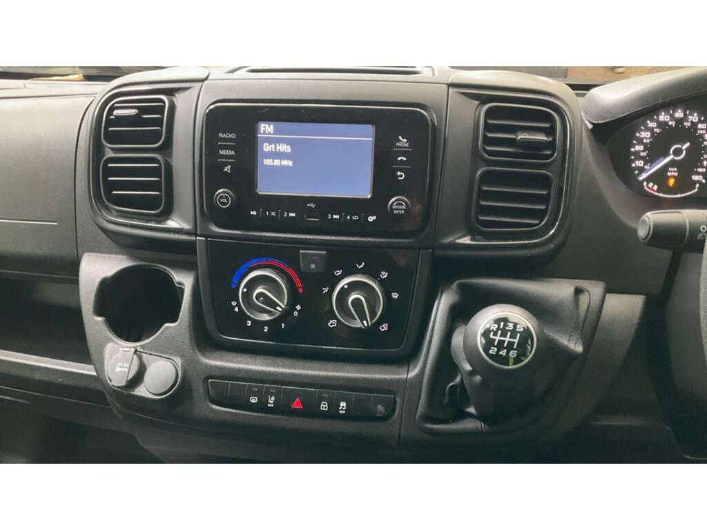 Peugeot Boxer 2.2 Bluehdi 335 Professional Premium Plus Panel V White #10
