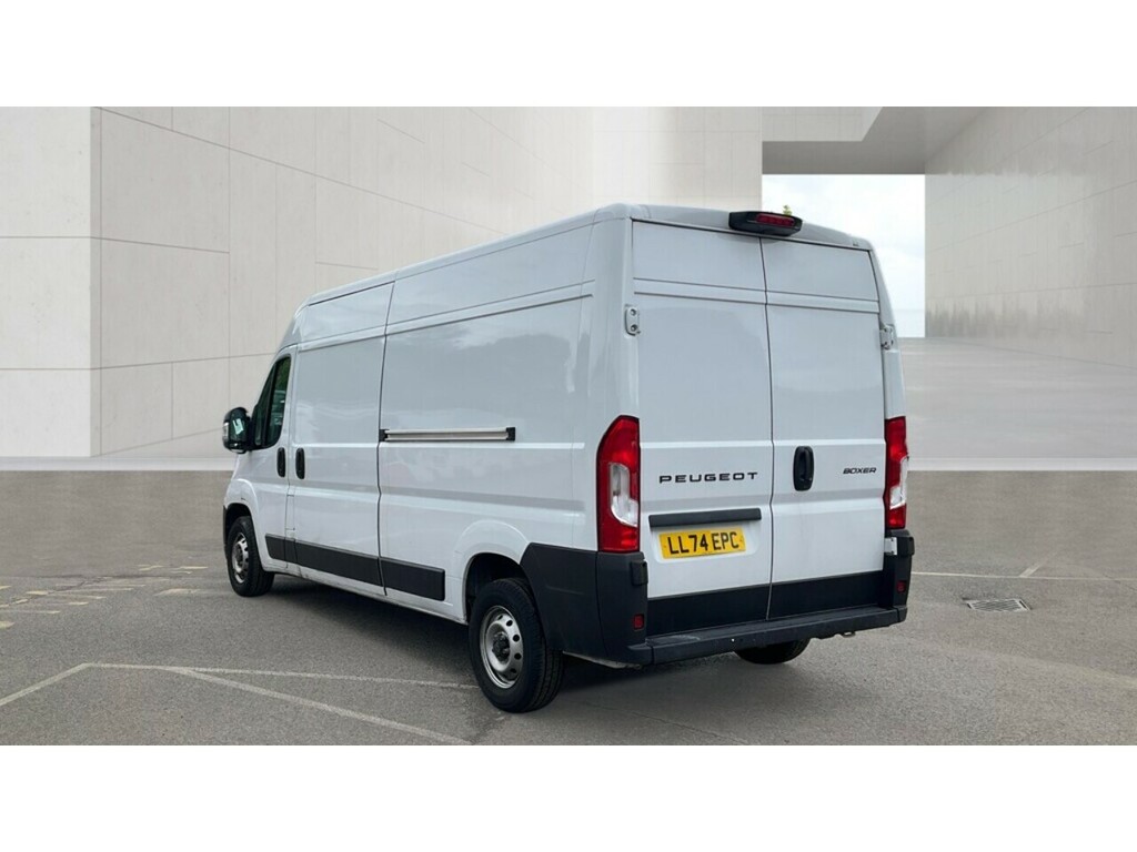 Peugeot Boxer 2.2 Bluehdi 335 Professional Premium Plus Panel V White #3