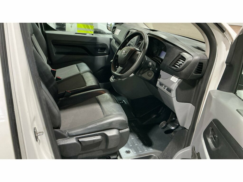Toyota PROACE 1.5D 120 Icon Van Grey #9