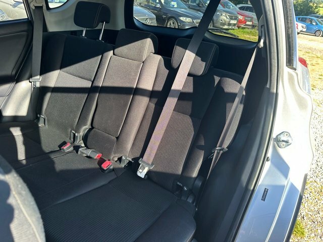Toyota Rav 4 Active D-4d 4X2 #45