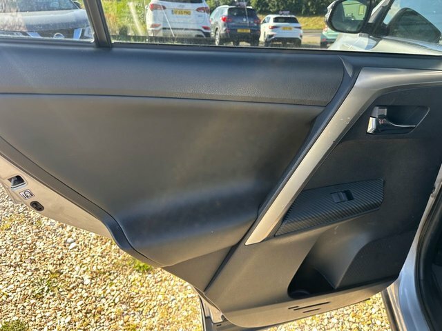Toyota Rav 4 Active D-4d 4X2 #46