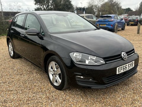 Volkswagen Golf Match Edition Tsi EF66SYR Black #2