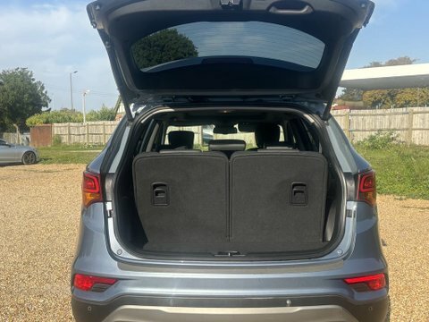 Hyundai Santa Fe Premium Se White #28