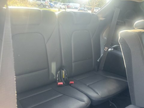 Hyundai Santa Fe Premium Se White #25