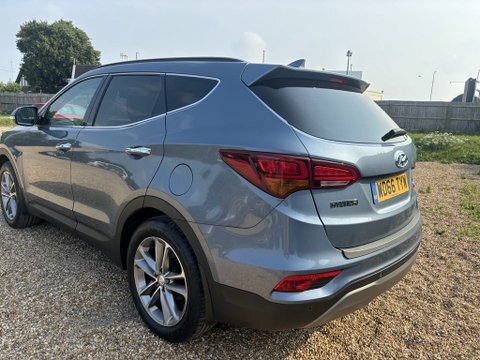 Hyundai Santa Fe Premium Se White #7