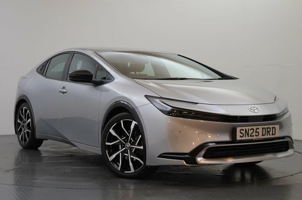 Toyota Prius 2.0 13.6Kwh Excel Cvt Euro 6 Ss Silver
