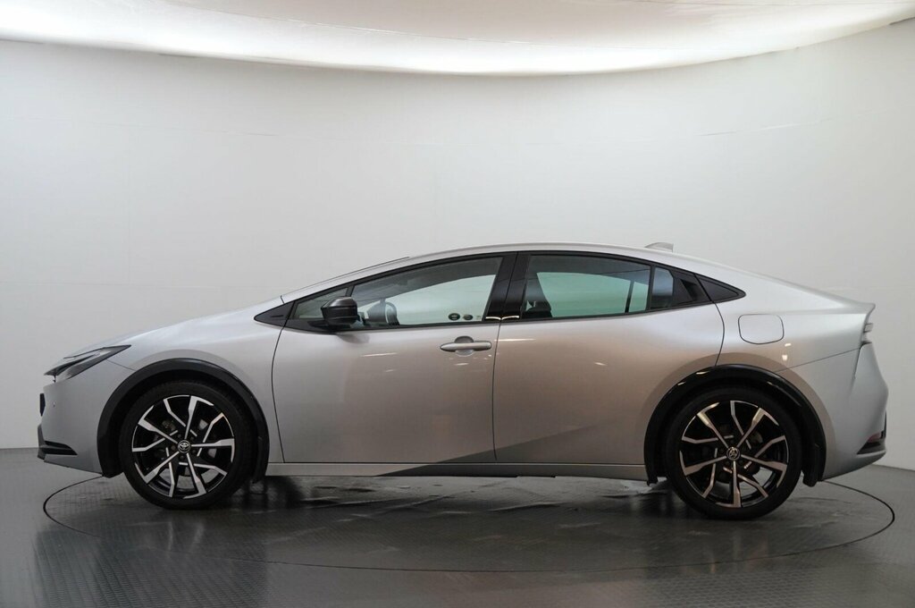 Toyota Prius 2.0 13.6Kwh Excel Cvt Euro 6 Ss SN25DRD Silver #4