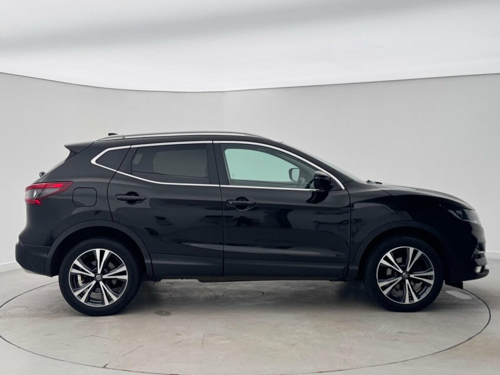 Nissan Qashqai 1.3 Dig-t N-connecta Euro 6 Ss SP69VFA Black #6