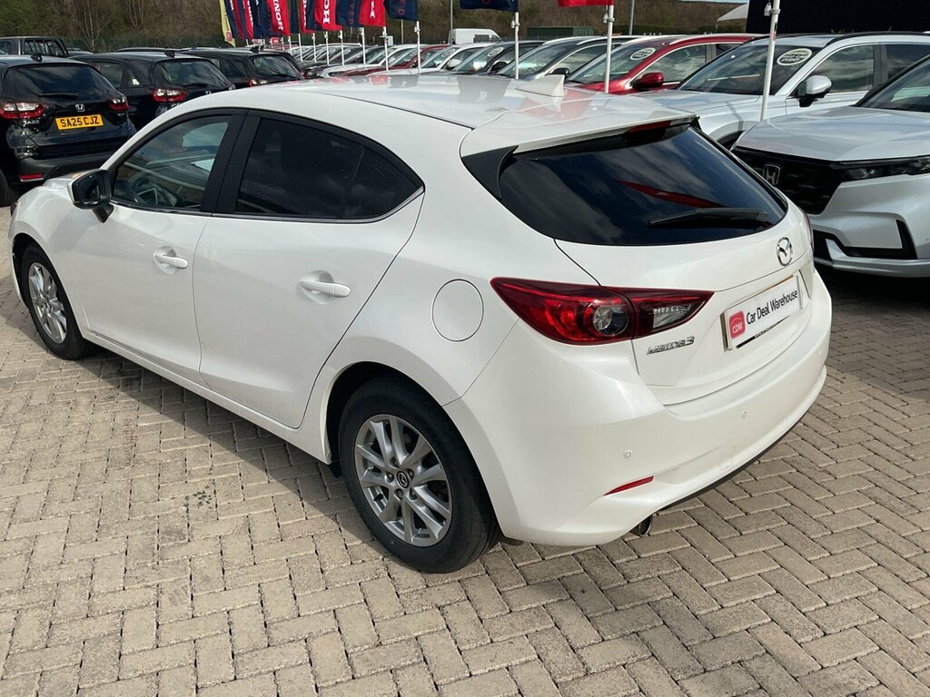 Mazda 3 2.0 Se-l Nav White #4