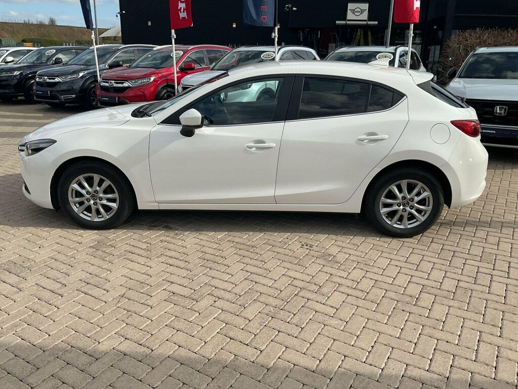 Mazda 3 2.0 Se-l Nav White #5