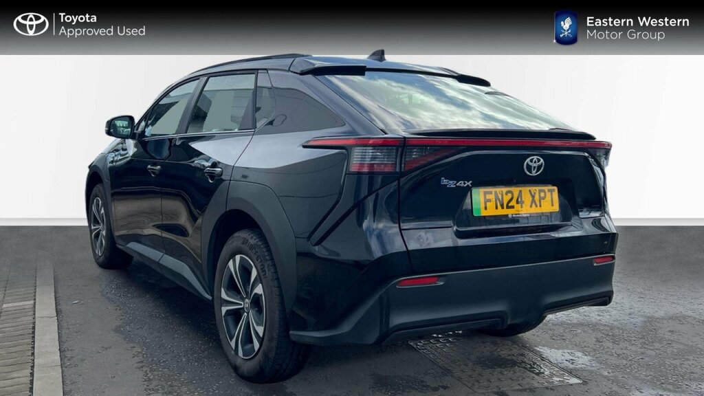 Toyota bZ4X 71.4Kwh Pure 11Kw Obc FN24XPT Black #4