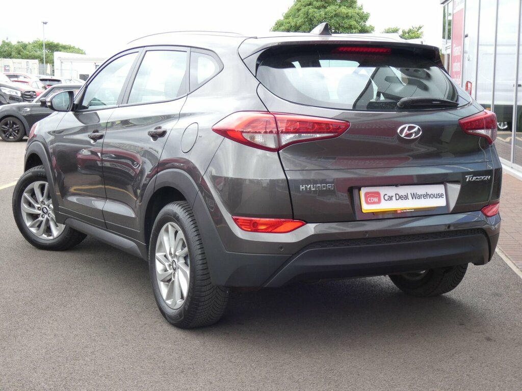Hyundai Tucson 1.7 Crdi Blue Drive Se Nav Euro 6 Ss SF16YVE Grey #3