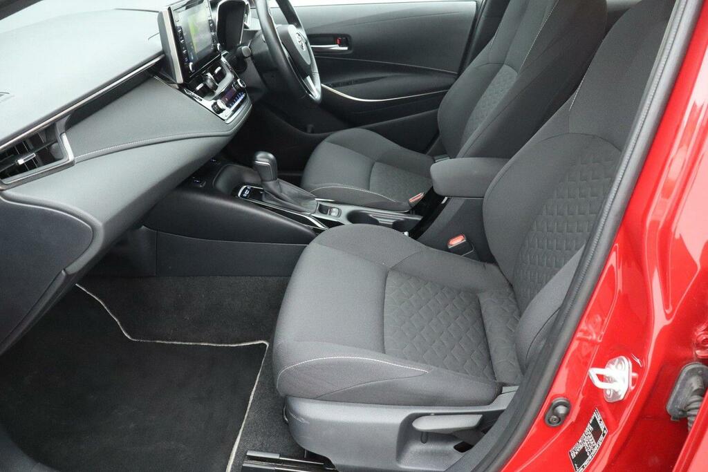 Toyota Corolla 1.8 Vvt-h Design Hatchback Hybrid Cvt E SO19FOF Red #5