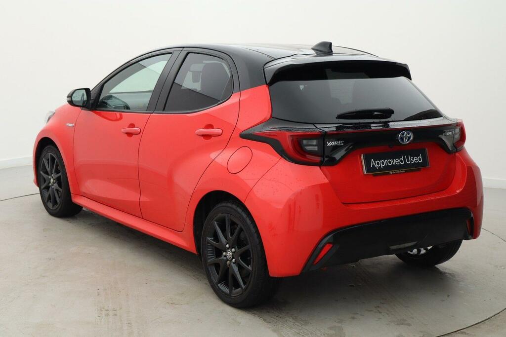 Toyota Yaris 1.5 Vvt-h Launch Edition Hatchback Hybr SP70WNS Orange #4