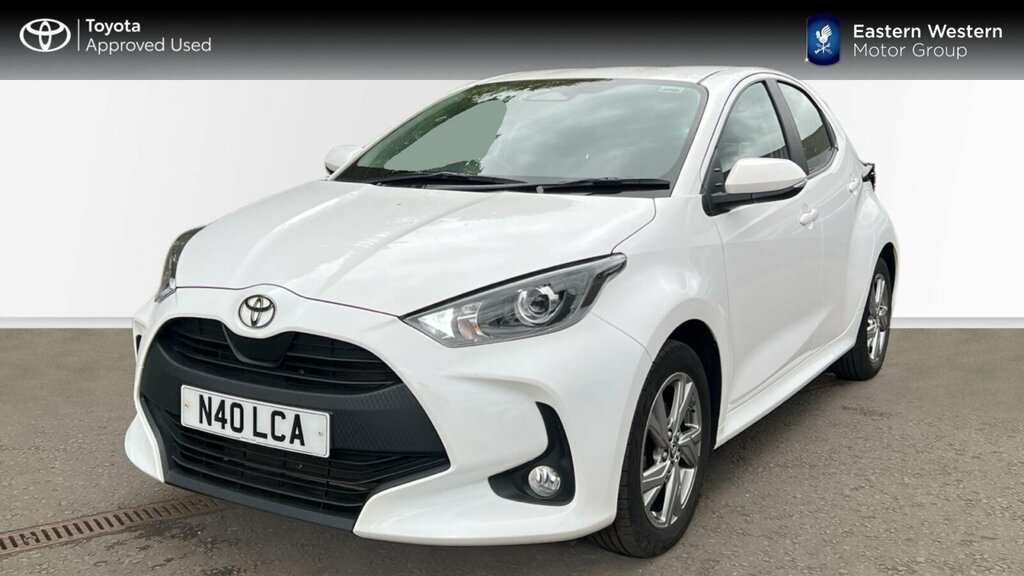 Toyota Yaris 1.5 Vvt-h Icon E-cvt Euro 6 Ss SL74ZWC White #3