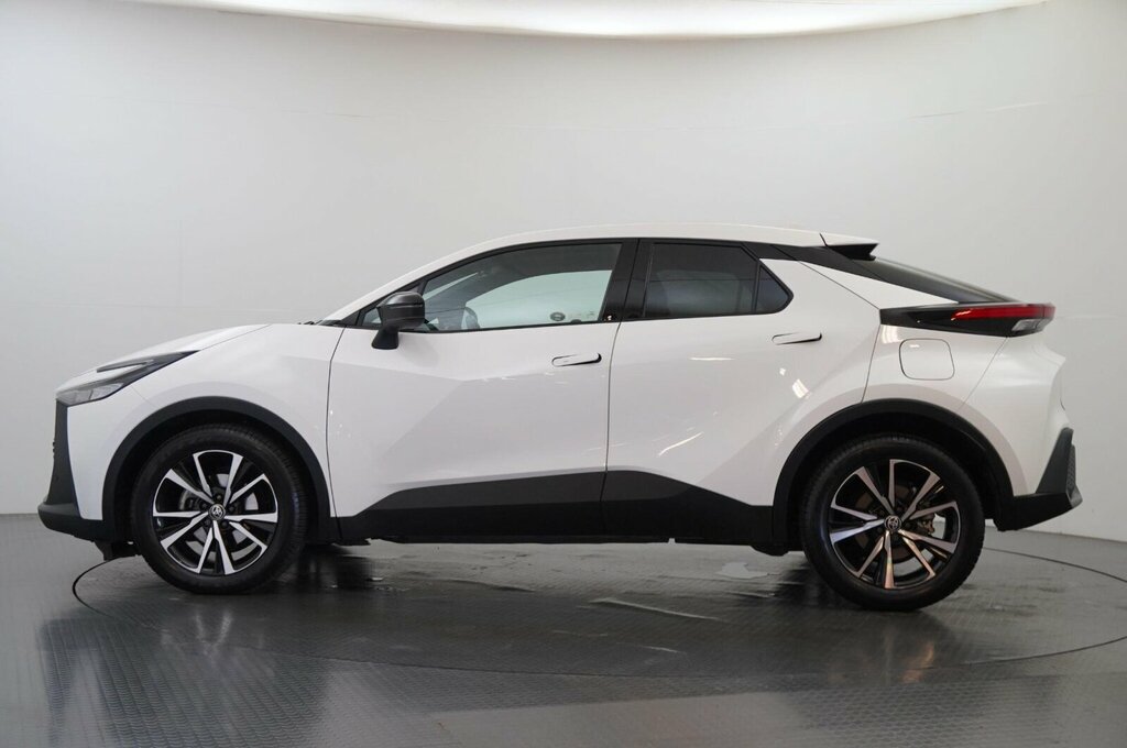 Toyota C-Hr 1.8 Vvt-h Design Cvt Euro 6 Ss SL25OTZ White #4
