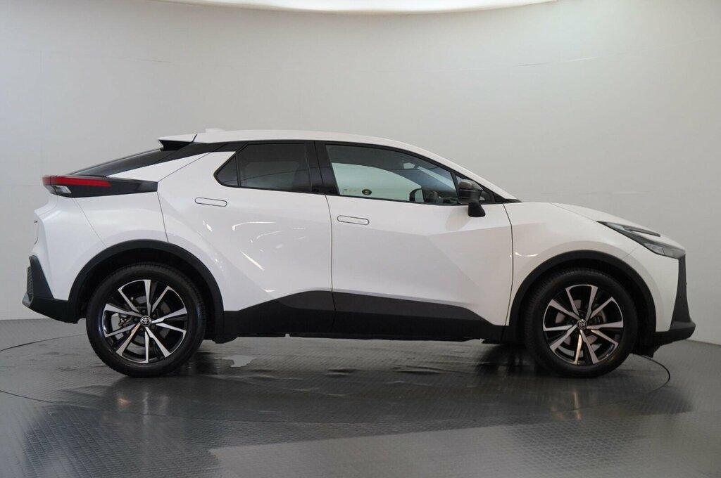 Toyota C-Hr 1.8 Vvt-h Design Cvt Euro 6 Ss SL25OTZ White #6