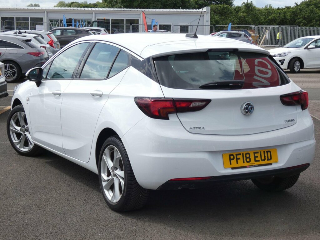 Vauxhall Astra 1.4T 16V 150 Sri White #3