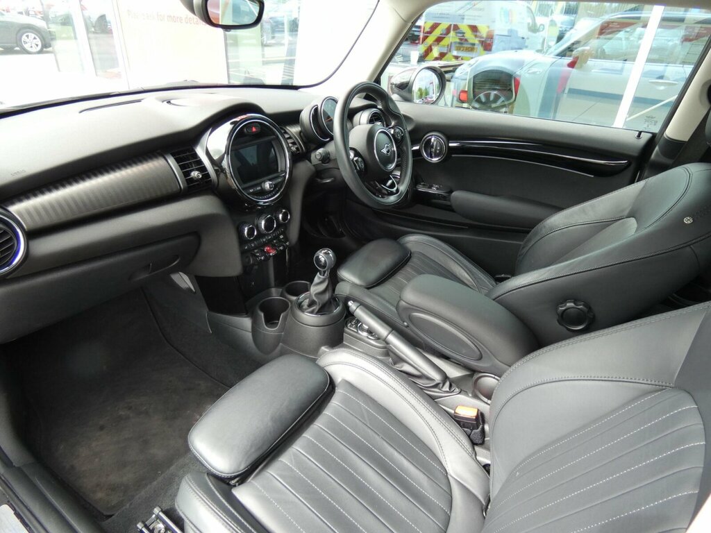 Mini Hatch 2.0 Cooper S Exclusive II YE19PYX Silver #6
