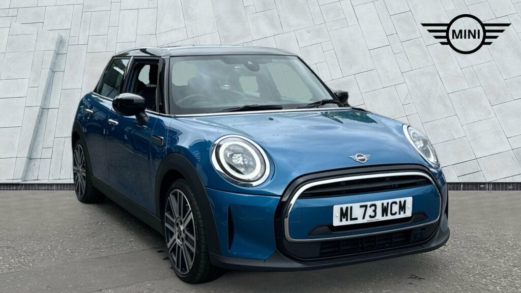 Mini Hatch 5-Door Hatch Cooper Exclusive ML73WCM Blue #2